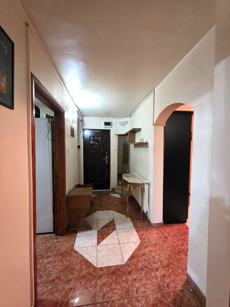 Decebal, Mesterul Manole, 4 camere parter, 95 mp, bloc 1990 comision 0%